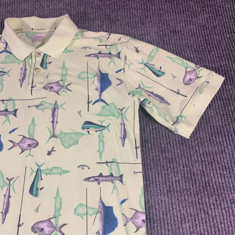 Columbia Shirt Mens Medium Green Polo Fish AOP‎ Golf Preppy Fishing Ocean Casual